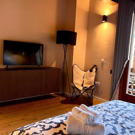 Duplex La Roca - L'Amfitriona Apartman Espot Kültér fotó
