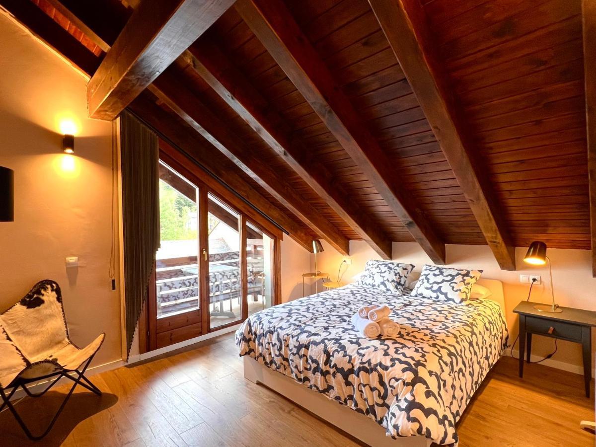 Duplex La Roca - L'Amfitriona Apartman Espot Kültér fotó